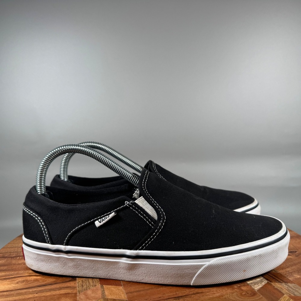 Vans Classic Slip-On Black Canvas Skate Shoes Womens 8.5 Low Top Sneakers